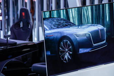 紅旗品牌閃耀國際舞臺 榮膺《美國展覽雜志》2019年CES“最佳20展臺”設計殊榮